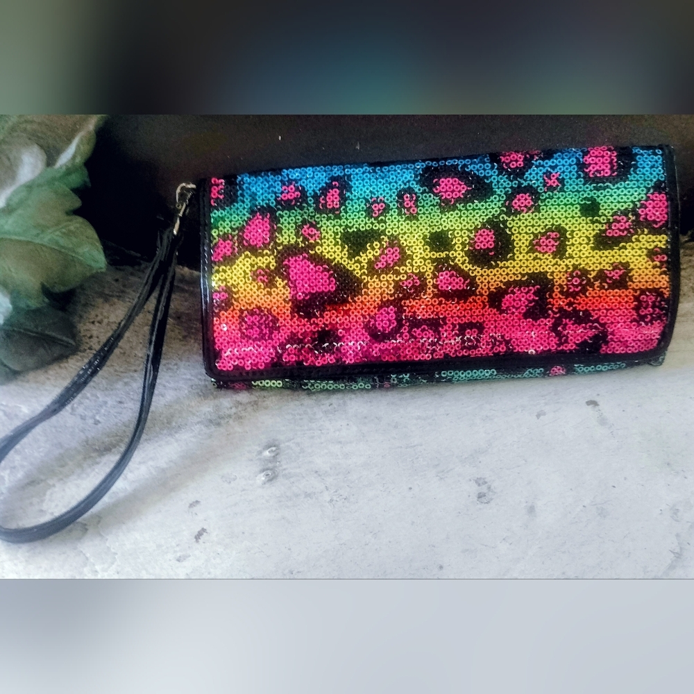 New Poppie Jones Vibrant Rainbow Leopard Sequin Clutch Wristlet Wallet